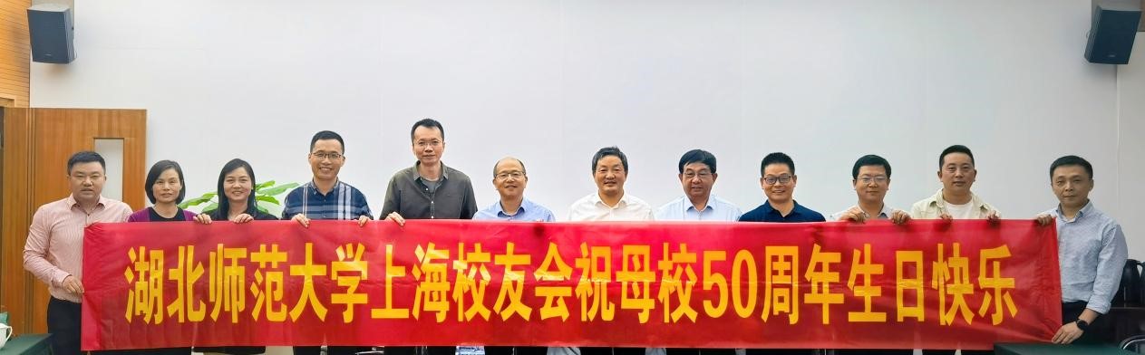 2423ACDA38DDF5D10F11A18D143740BE